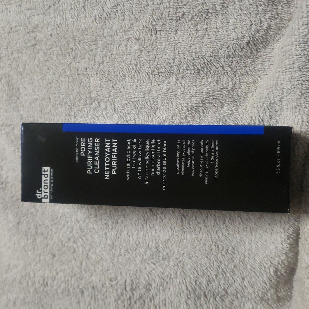 dr Brandt Pore Purifying Cleanser.